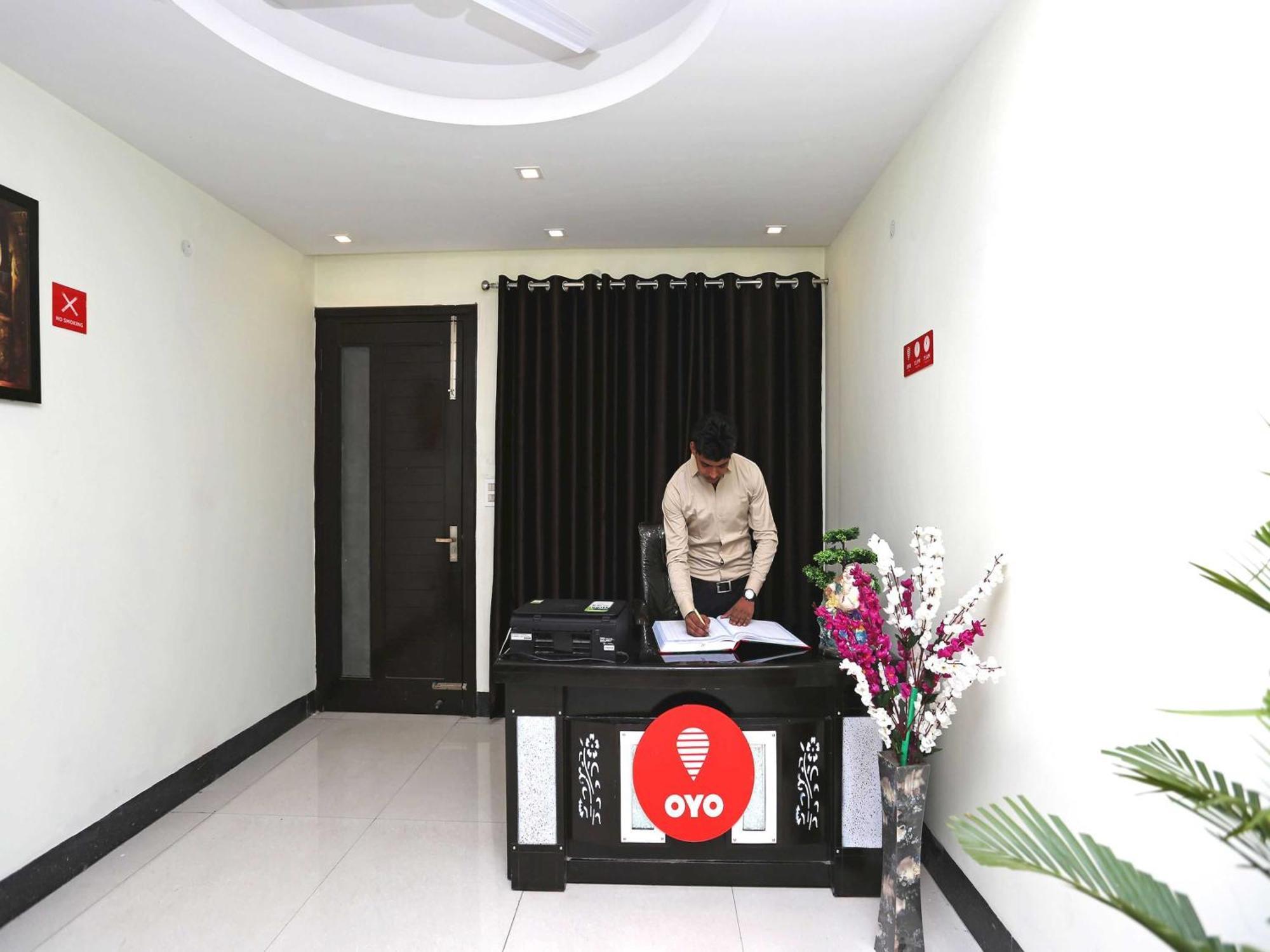 Hotel O Maira Homes Faridabad Eksteriør billede
