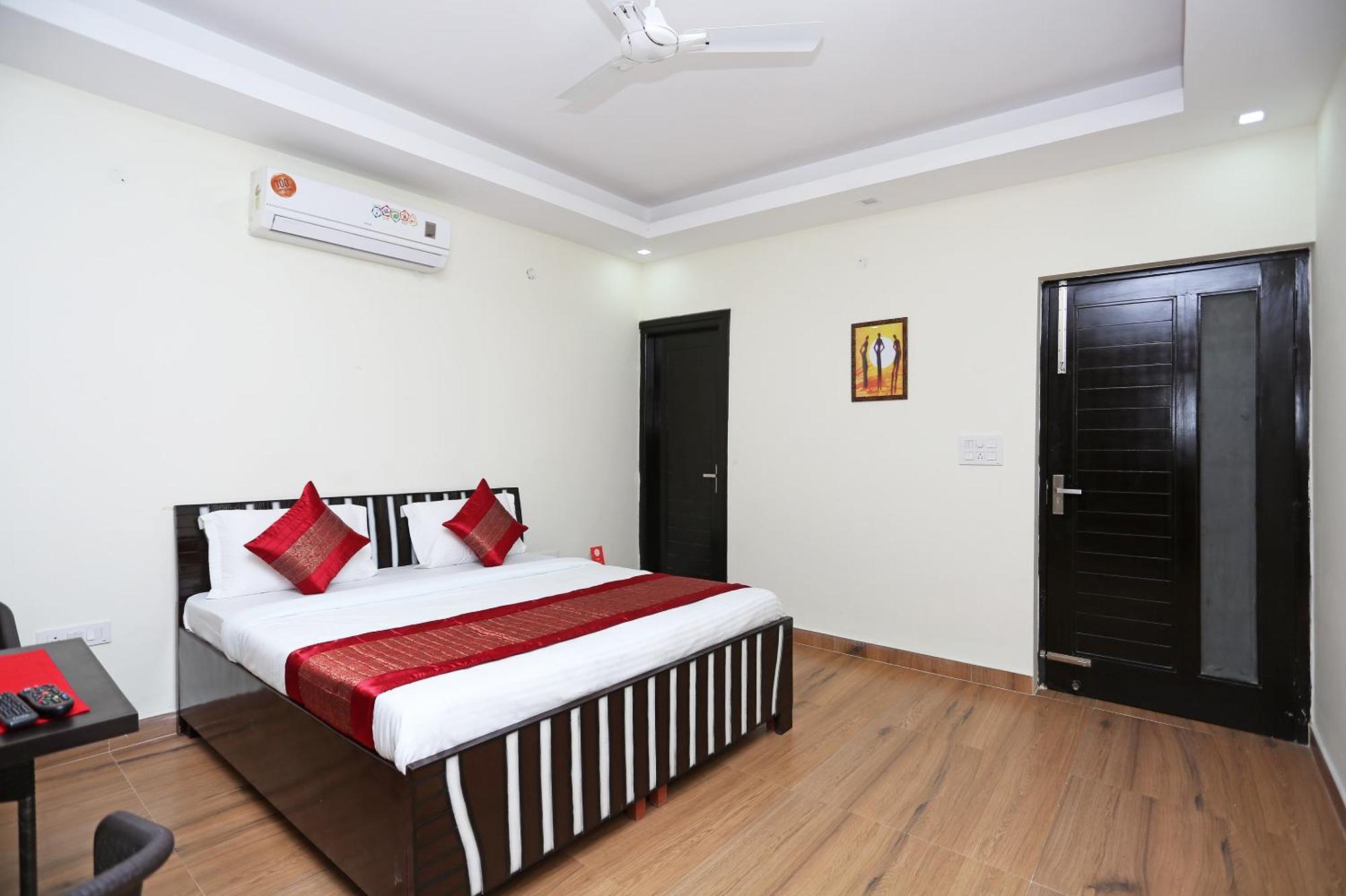 Hotel O Maira Homes Faridabad Eksteriør billede